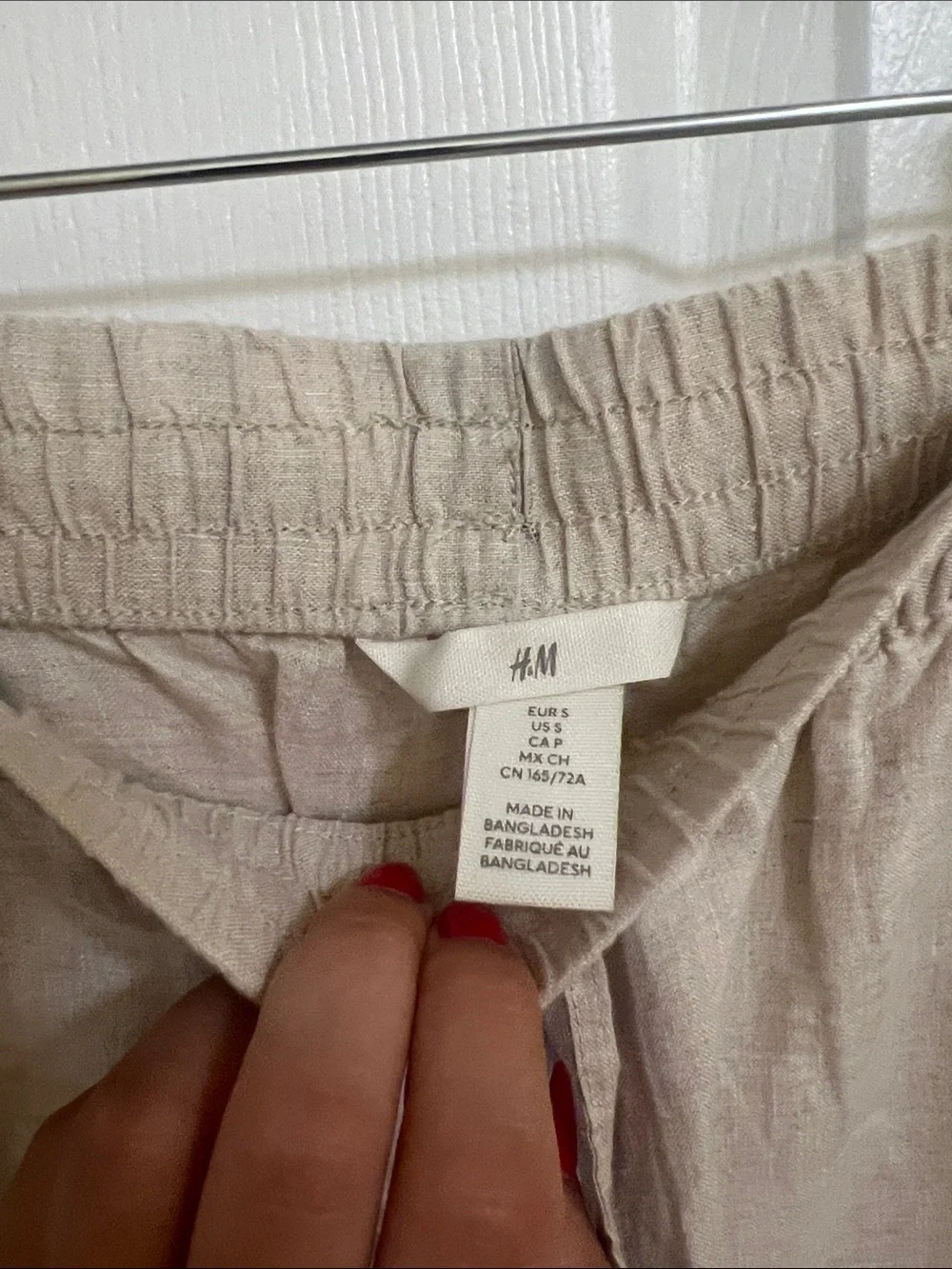 H&M cropped Casual Drawstring Linen Pants in Beige